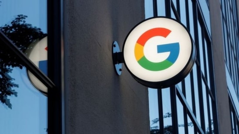 Google Joins the Layoffs List, plans to fire 10,000 non performer